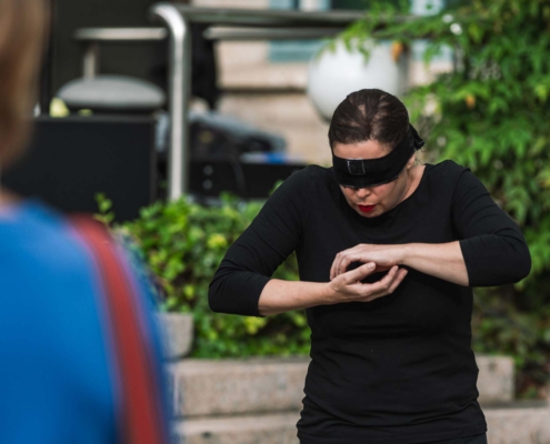 Pilar Murube während der Tanzperformance „Gegen das Vergessen“